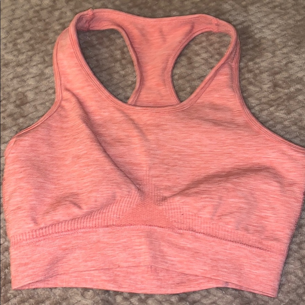 Alphalete sports bra